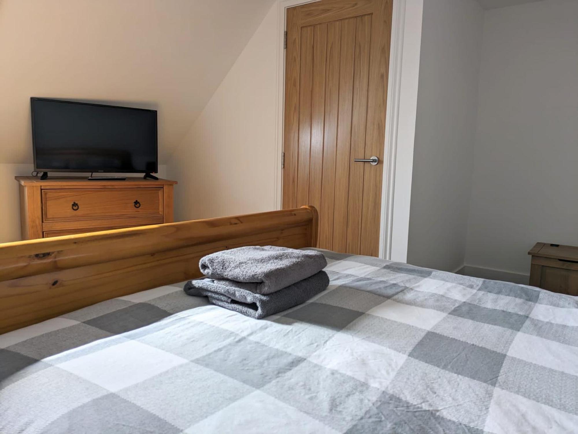 2 Bedroom Townhouse With Seaview On The Nc500 Wick Wick  Esterno foto
