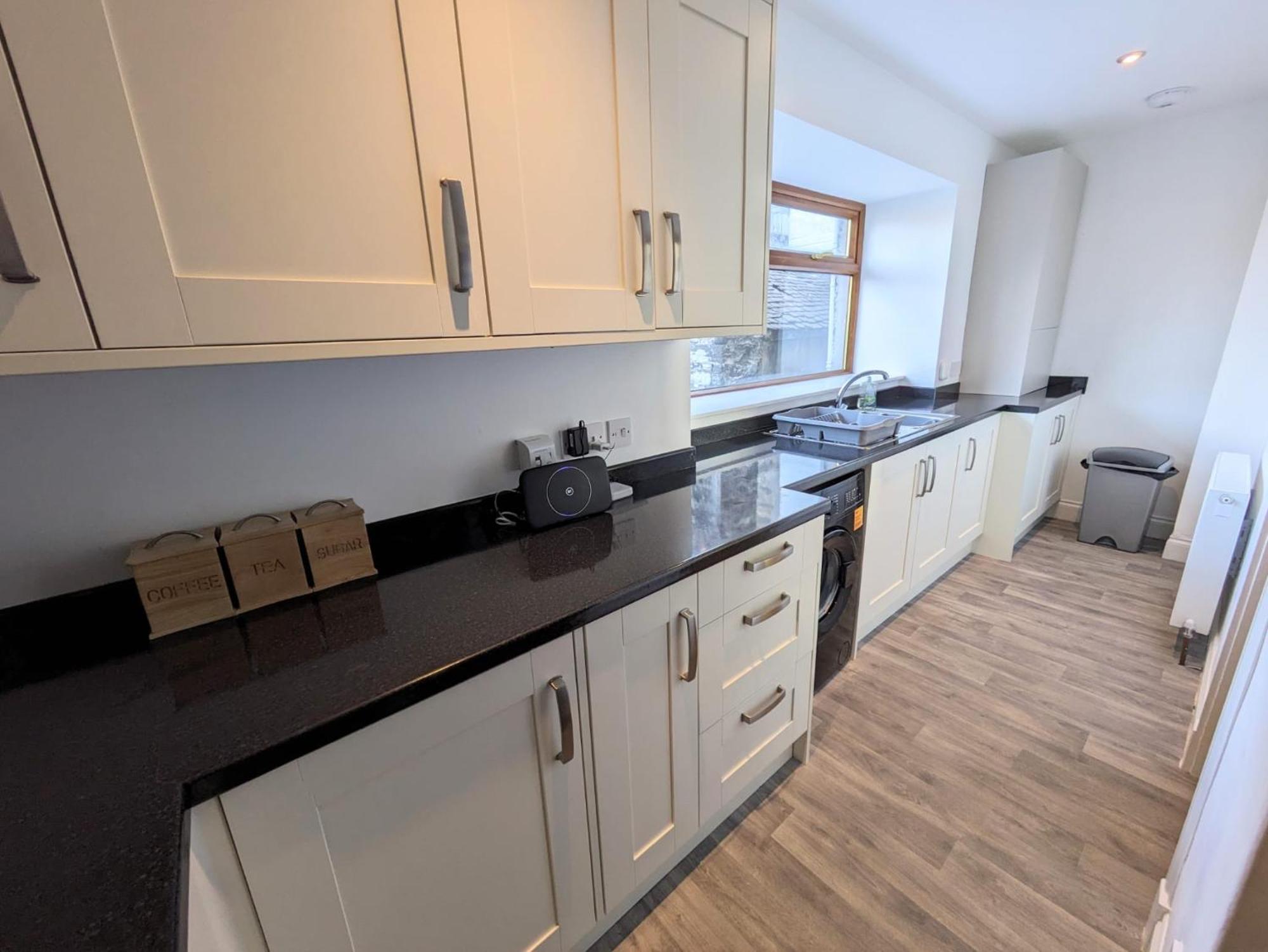 2 Bedroom Townhouse With Seaview On The Nc500 Wick Wick  Esterno foto