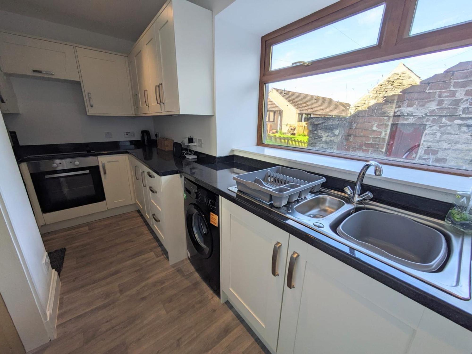 2 Bedroom Townhouse With Seaview On The Nc500 Wick Wick  Esterno foto