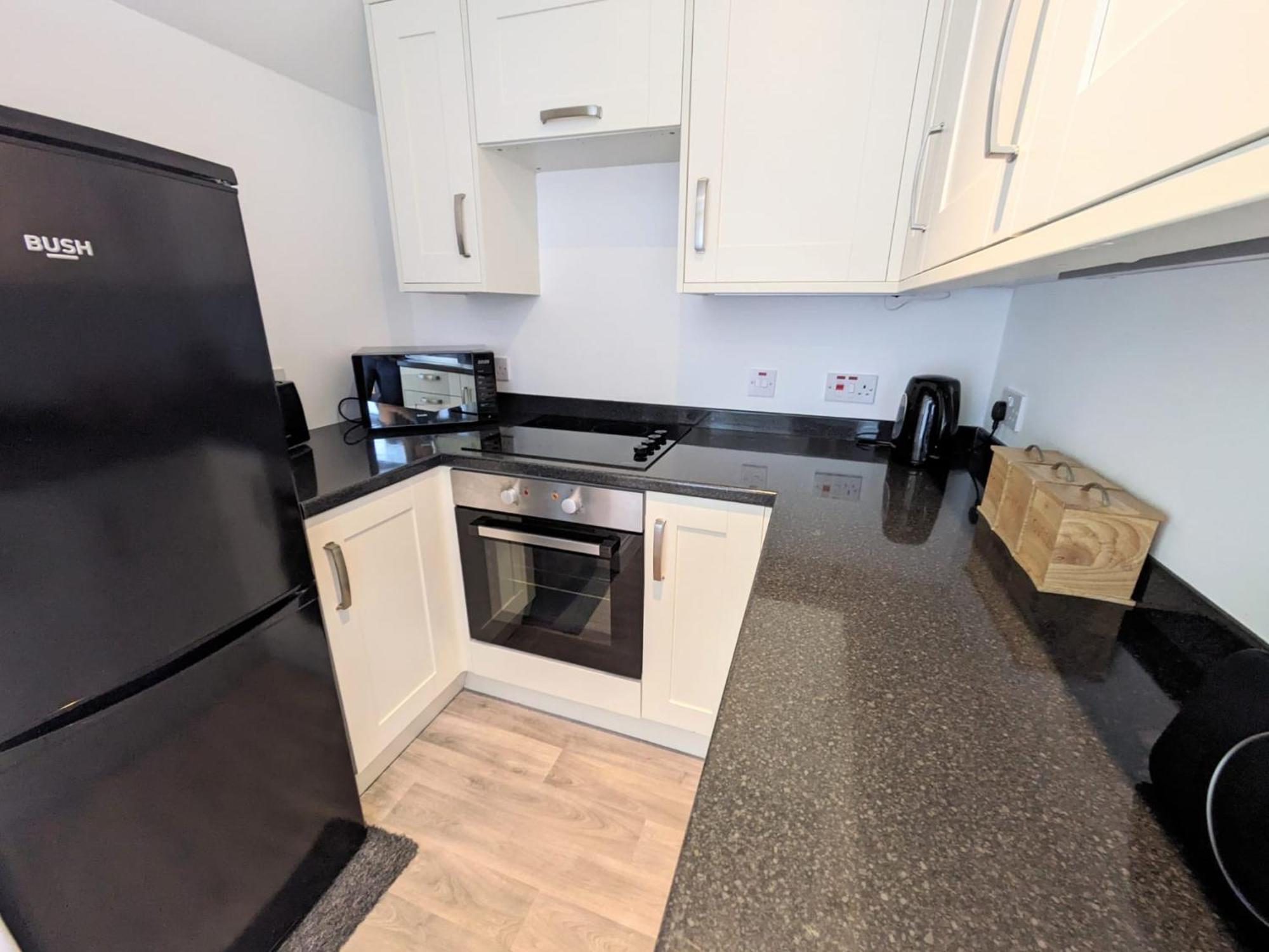 2 Bedroom Townhouse With Seaview On The Nc500 Wick Wick  Esterno foto